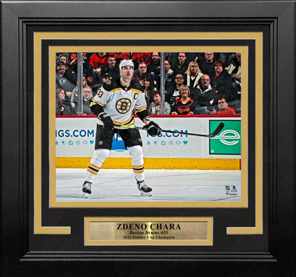 Zdeno Chara in Action Boston Bruins 8  x 10  Framed Hockey Photo Sale