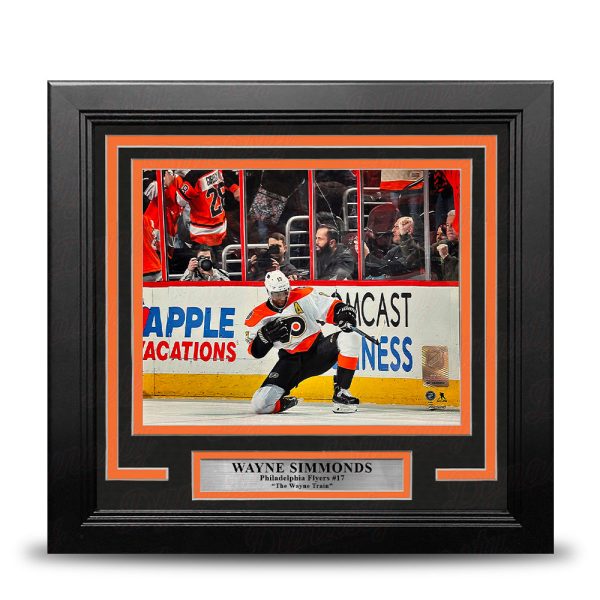 Wayne Simmonds Fist Pump Philadelphia Flyers 8  x 10  Framed Hockey Photo Fashion