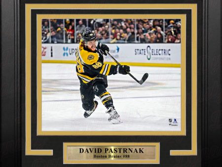 David Pastrnak Shooting Action Boston Bruins 8  x 10  Framed Hockey Photo Fashion